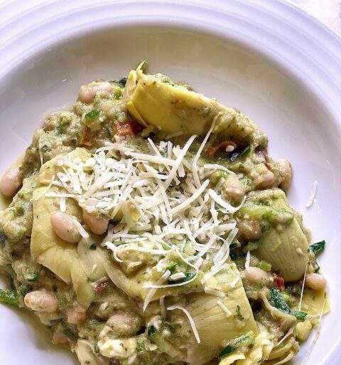 Pesto Zucchini Noodles with Sundried Tomatoes, Parmesan, White Beans & Artichokes